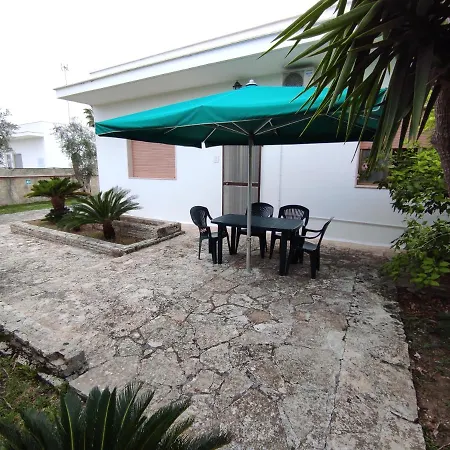 Masseria Carrozzi Κατάλυμα σε φάρμα Melendugno